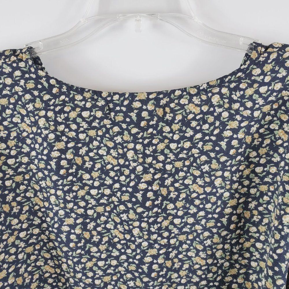 Asymmetrical Navy Floral Cold Shoulder Top + Short Billowy Ruffled Sleeves Sz S - Picture 6 of 12
